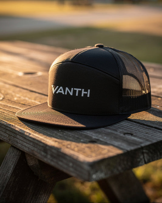 Berretto Snapback VANTH Ricamato - Cappello Sportivo Traspirante in Mesh