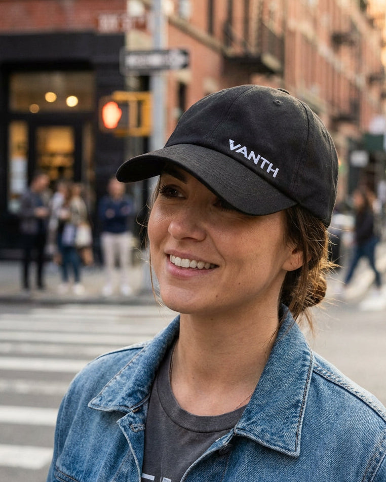 Berretto VANTH in Cotone Ricamato - Beanie Classico Unisex